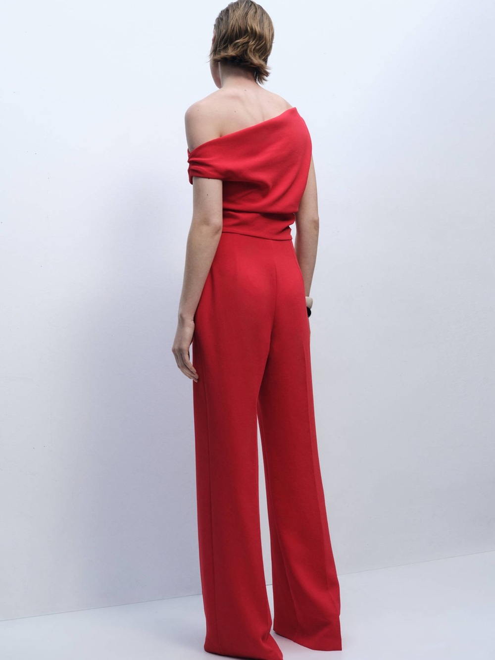Mango Off-Shoulder Red Jumpsuit Size Large BNWT - Picture 3 of 5